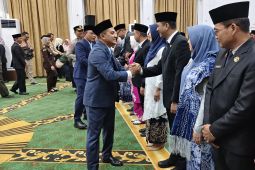 Ketua DPRD Syahrial minta pejabat baru komitmen berikan pelayanan terbaik