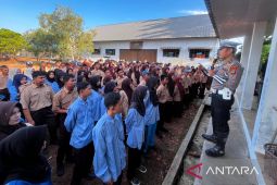 Polres Bangka Tengah edukasi pelajar cegah penggunaan knalpot brong