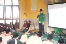 DLH-Kota Singkawang perluas edukasi pengelolaan sampah di sekolah dengan 3R