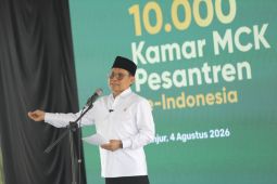 Menko PM luncurkan program 10.000 MCK untuk pesantren di Indonesia