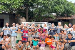 Aksi sosial kelompok senandika melalui program Novo social impact
