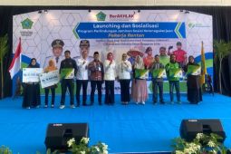Pemkab Sidoarjo lindungi 42.210 pekerja rentan BPJS Ketenagakerjaan