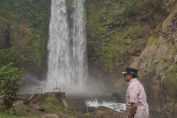 Bupati Garut dorong pengembangan wisata Curug Sanghyang Taraje