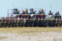 Menhan sebut kebutuhan alutsista dan amunisi TNI mulai terpenuhi