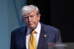 Trump sebut Selat Hormuz segera dibuka dan ancam Iran jika gagal