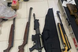 Temuan 995 senjata api hingga narkoba di sekolah Pondok Pinang: Kuasa hukum desak polisi bongkar bunker misterius