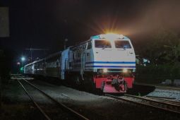 Operasi kereta Daop 2 kembali normal pascagempa meski telat 9-60 menit