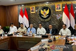 Zulhas sebut ponpes dengan 1.000 lebih siswa asrama bisa bangun dapur MBG