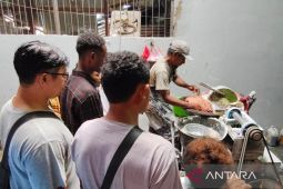 UMPB latih nelayan Manokwari olah ikan menjadi bakso