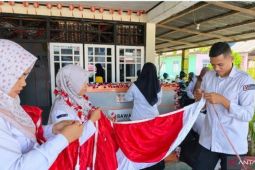 Bawaslu Gorontalo Utara semarakkan kantor dengan nuansa merah putih
