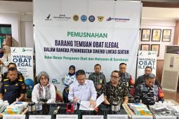 Balai Besar POM Surabaya musnahkan 97.676 obat ilegal