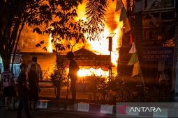 Kebakaran di Air Putih Samarinda hanguskan enam bangunan, 20 jiwa terdampak