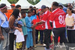 Papua Tengah salurkan bansos kepada 640 disabilitas, lansia dan anak terlantar