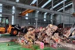 Karawang siapkan PLTS untuk atasi over kapasitas TPA Jalupang