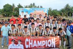 Bupati dan Wabup Sergai Tutup Turnamen Sepak Bola U-23, PS Suka Jadi raih juara