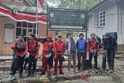 PMI Cianjur mendirikan posko kesehatan di jalur pendakian Gede-Pangrango