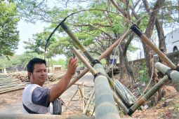 Panjat pinang dari bambu jadi primadona lomba HUT RI di Tangerang