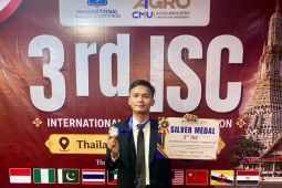 Mahasiswa UNG raih medali perak di International Student Competition