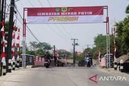 Jembatan Merah Putih Presisi hubungkan Kecamatan  Klapanunggal-Cikahuripan Bogor