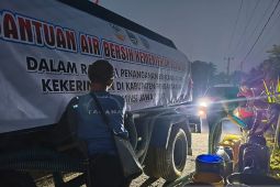 Hujan belum turun sejak Mei, Kemensos kirim air bersih ke ribuan warga Pangandaran