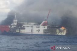 SAR gabungan memperluas area pencarian korban kebakaran KMP Putri Yasmin