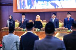Gubernur Khofifah siap jalankan pedoman percepat kesejahteraan masyarakat