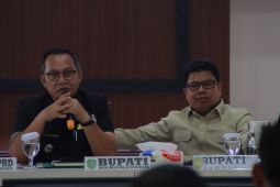 Pemkab Bengkayang dan Sambas perkuat sinergi pembangunan antarwilayah