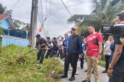 Pemkot Medan semarakan HUT ke-81 RI lewat gotong royong massal