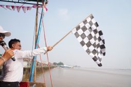 Wako Pontianak dorong lomba sampan bidar Kampung Yuka jadi agenda tahunan