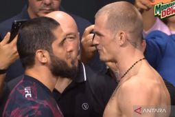 UFC 330: Islam Makhachev Menang Angka Mutlak Atas Ian Garry, Sukses Pertahankan Gelar Kelas Welter