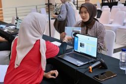 Cerita warga berburu undangan HUT Ke-81 RI hingga siapkan busana