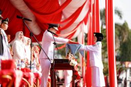 Bupati Bengkulu Utara tekankan pentingnya gotong royong maknai HUT RI