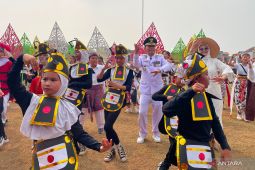 Disdik Cirebon membentuk karakter siswa melalui drama kolosal HUT ke-81 RI