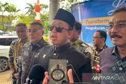 Menteri Nusron mengubah layanan pertanahan