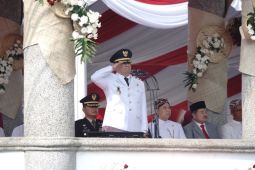 Bupati Garut mendoakan korban gempa NTT saat peringatan HUT RI