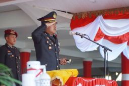 Kapolres Langkat Hannry Tambunan pimpin Aubade, ribuan warga khidmat lepas Sang Merah Putih
