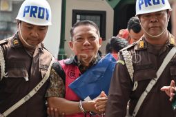 Febrie Ardiansyah minta barang bukti 74 kg emas dan uang dikembalikan