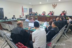 KPK hadirkan tiga saksi swasta terkait kasus di Rejang Lebong