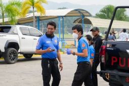 Dua orang tewas dalam penembakan di sekolah Filipina