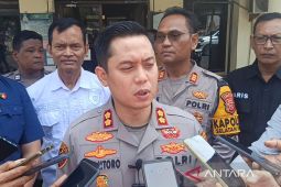 Polres Cirebon Kota mengungkap pencurian emas saat evakuasi rumah terbakar