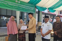 Baitul Mal salurkan Rp32 miliar bantuan usaha individu untuk 6.431 pelaku UMKM Aceh
