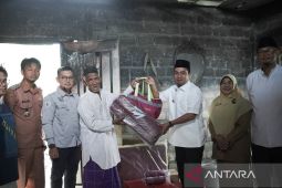 Pemkot Solok salurkan bantuan ke warga terdampak kebakaran
