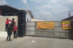 Pemkab Banyumas segel pabrik hebel PT IKN di Losari