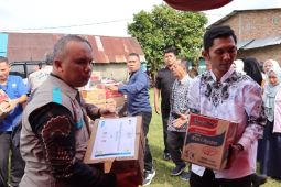 PLN salurkan bantuan pangan warga terdampak cuaca ekstrem di Medan