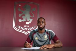 Aston Villa datangkan Aaron Wan-Bissaka perkuat musim baru
