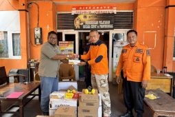 KIPP dan CMI salurkan bantuan untuk petugas penanganan karhutla