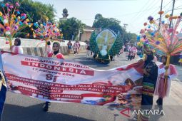 Pawai Pembangunan HUT RI di Bangka Barat ajang kreativitas anak muda