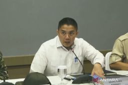Seskab buka rapat penanganan karhutla Sumatera di Palembang