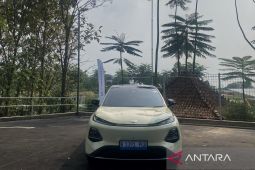Uji coba Changan Nevo Q05 dari Jakarta ke Bogor