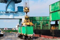 Pelindo Bengkulu alihkan pengguna GLC dari solar ke energi listrik